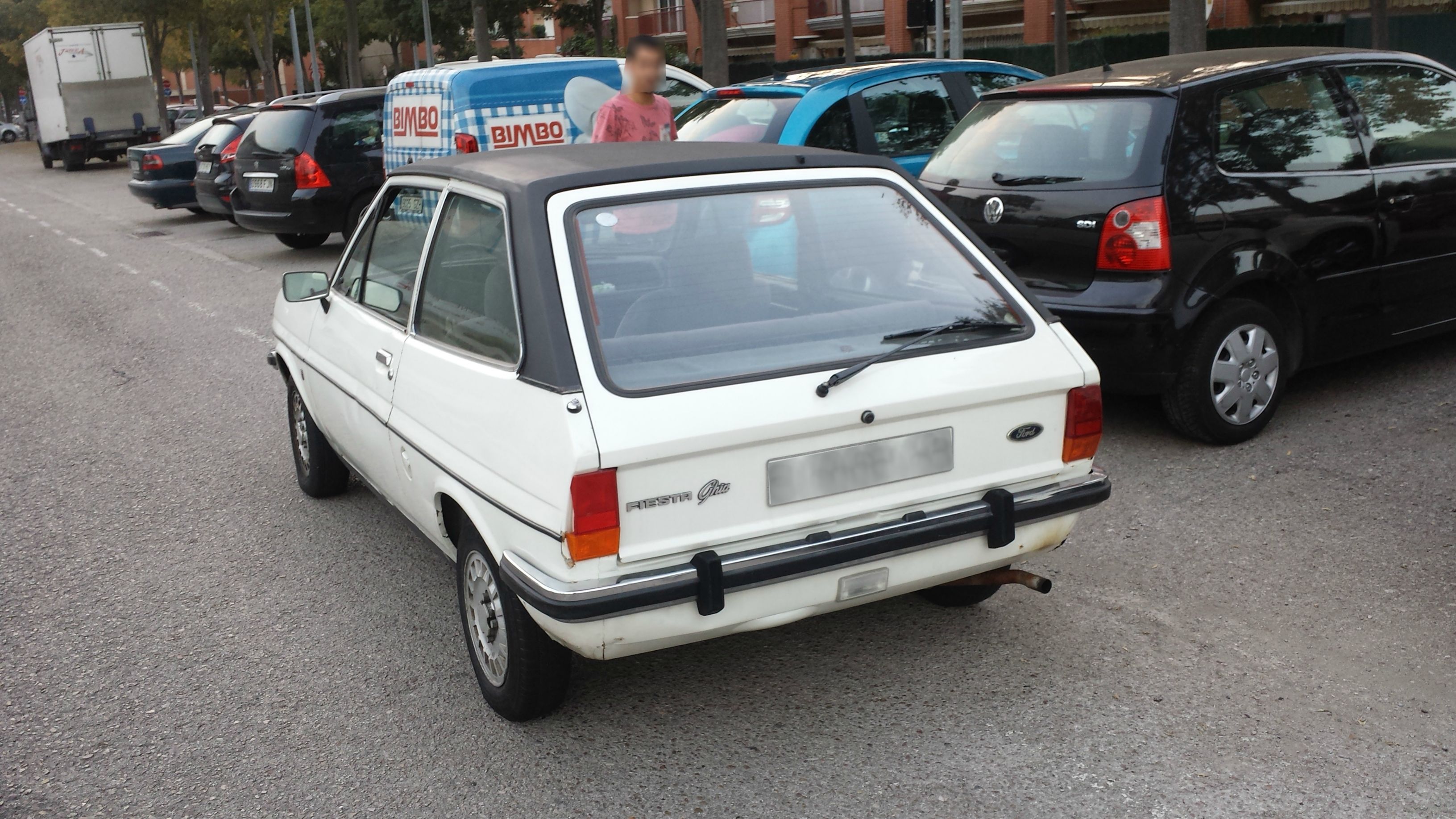 1977 Ford Fiesta L 3.jpg