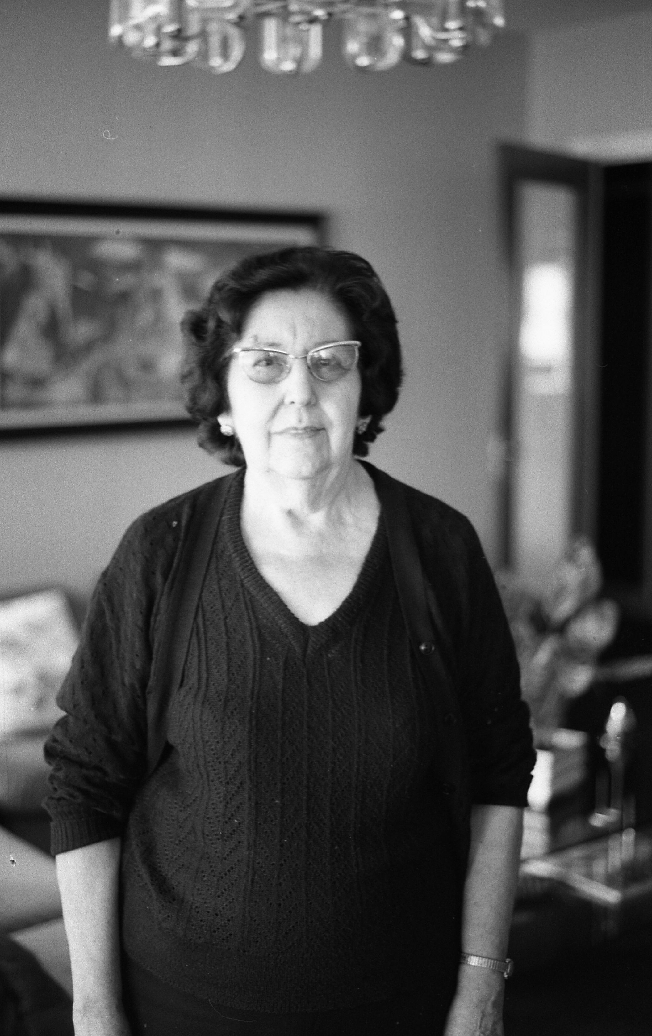 Abuela Emilia - Agosto 1983.jpg