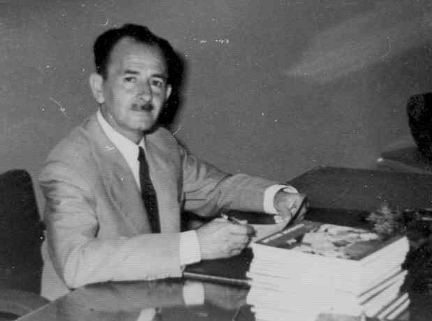 Colegio San Pedro de Alcantara - FPM, el director.jpg